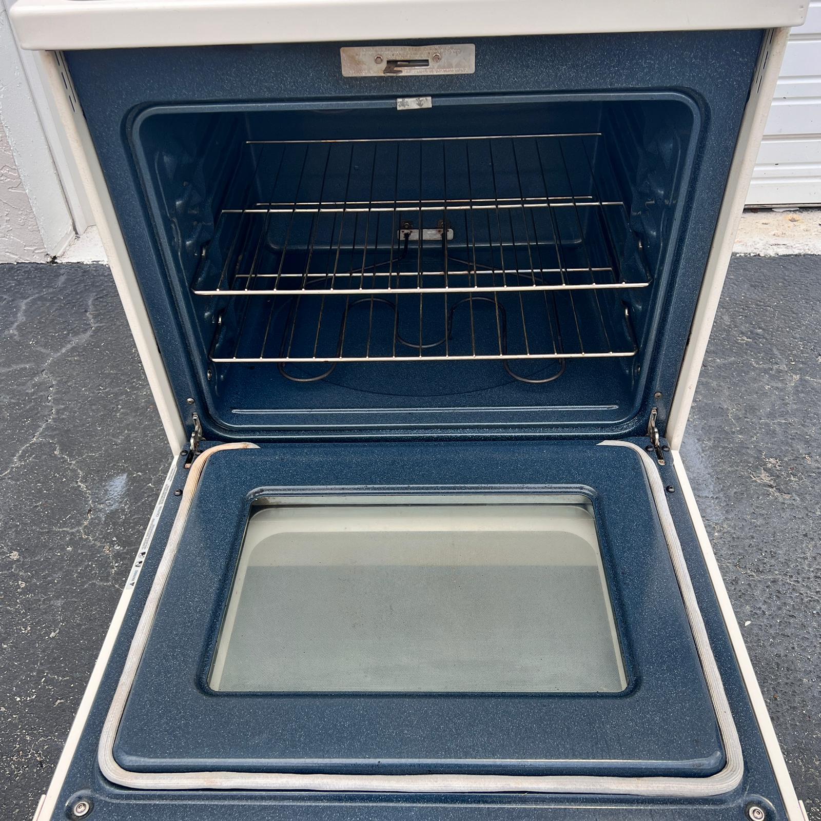 GE Electric Stove GE Electric Stove